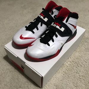 Nike Zoom Soldier 7s